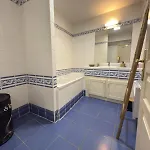 Vue Piscine Sympa 瓦尔拉普拉日