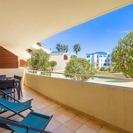 Vue Piscine Sympa *
