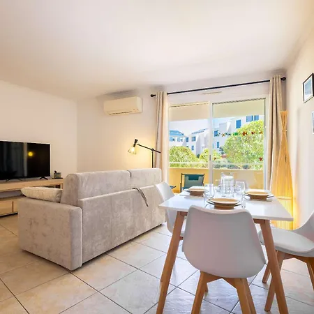 Vue Piscine Sympa Daire Valras-Plage